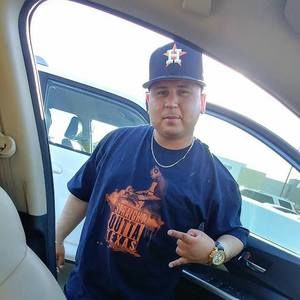 Meet your Posher, Tomas